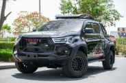 TOYOTA HILUX 2023